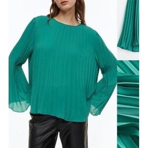 H&M Fully Pleated Green Blouse Sz M Flare Sleeves